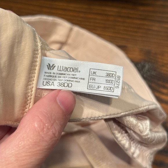 Wacoal 85276 Awareness Full Figure Seamless Wire Free Bra Nude Size 38DD Beige - Picture 9 of 10